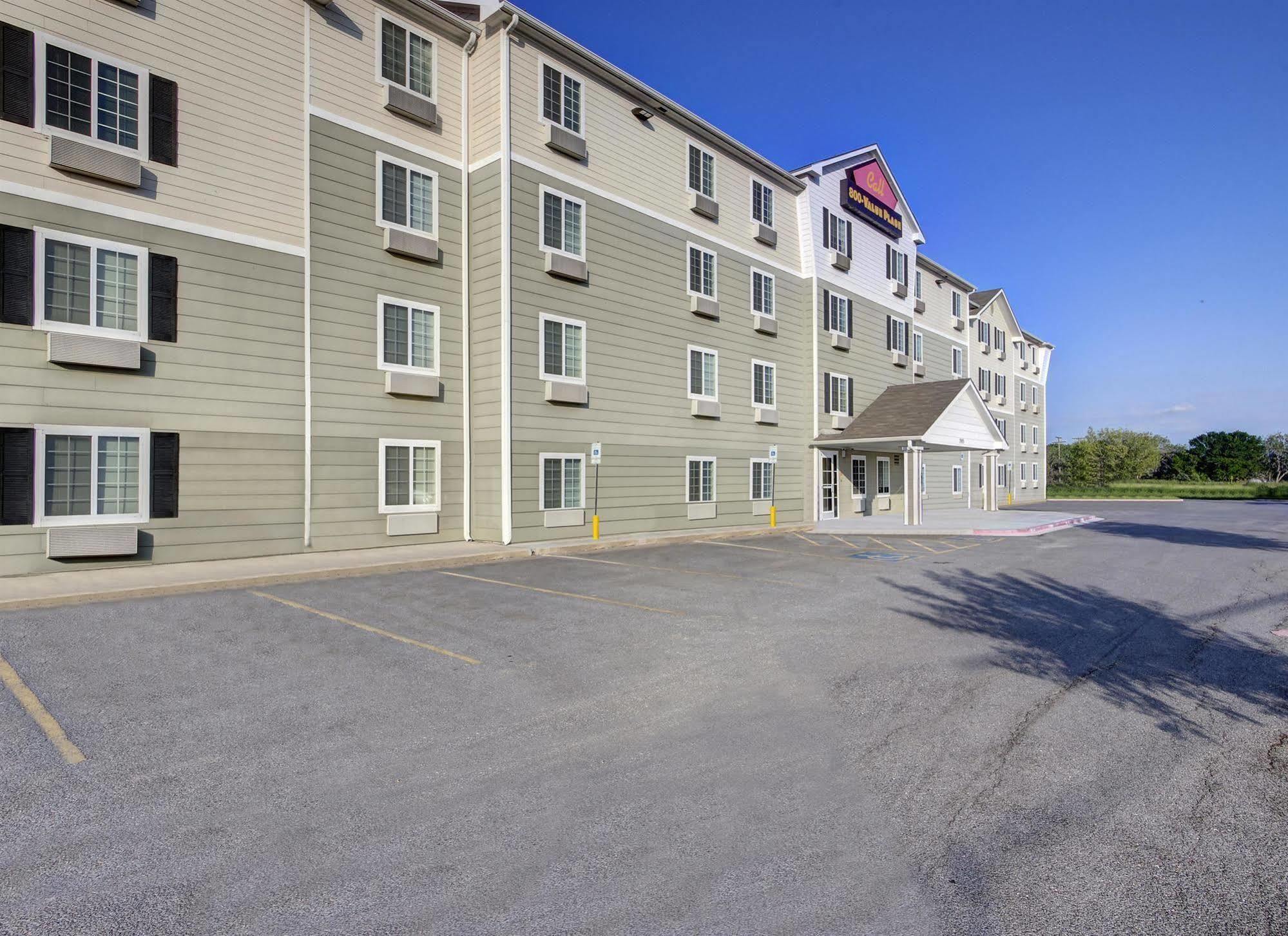 Woodspring Suites Harlingen Exterior photo